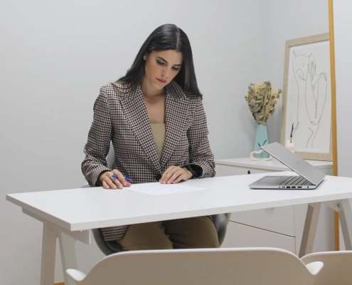 elena-quevedo-psicologa-terapia-online Porque elegir a Elena como tu psicóloga para terapia online